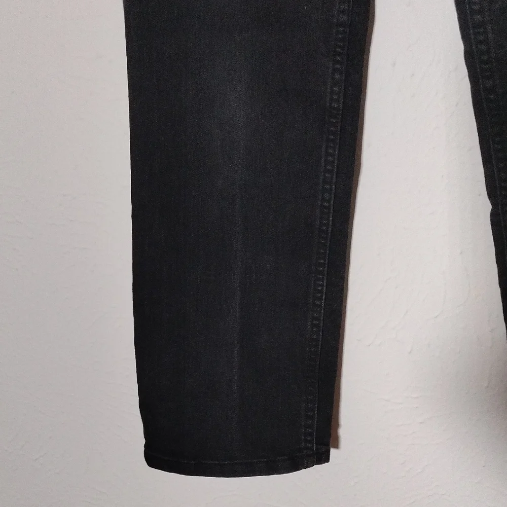 Urban Pipeline Ultimate Jeans Size 14 Reg Straight Leg